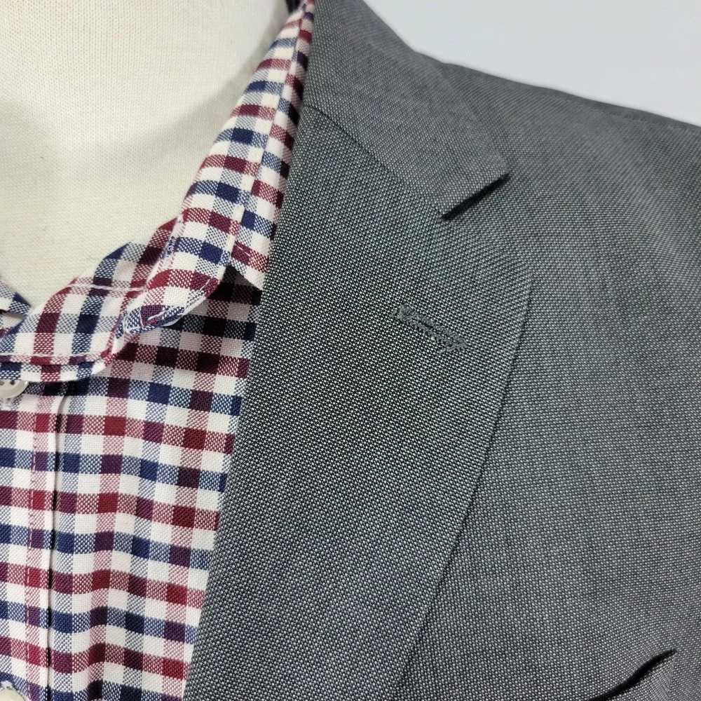Kenneth Cole Reaction Men's‎ Sport Coat Blazer Two Button Gray Size about 42R